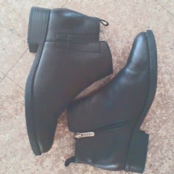 Easy Spirit "Larime" Women's Ankle Boots 8W - Picture 4 of 9